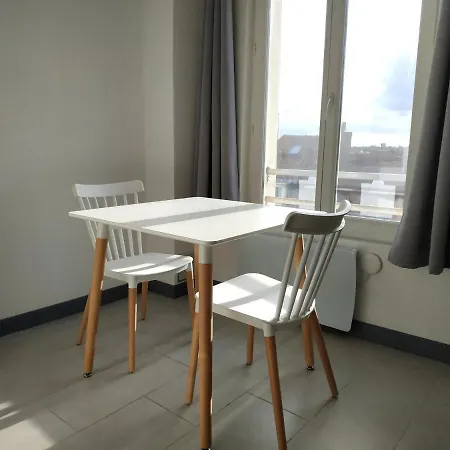 Sea View & - Blue Horizon Dunkirk